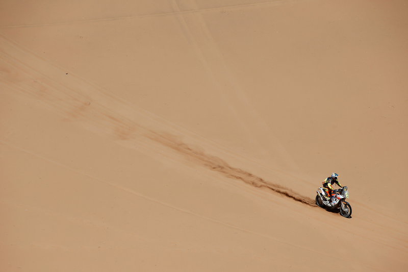Illustration for article titled The Best Pictures Of Dakar Rally: Day 4